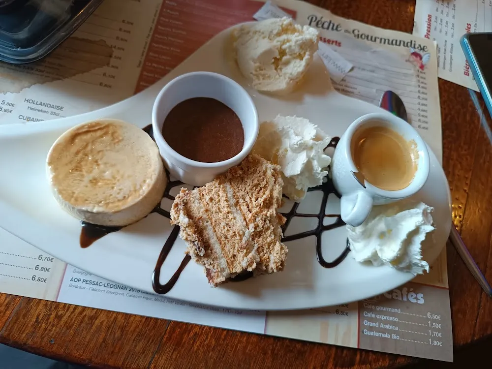 Café Gourmand